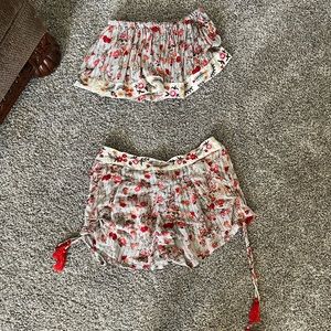 Embroidered floral set